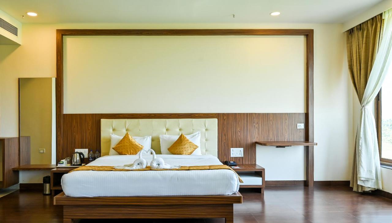 Hotel Laxmi Empire GOA Exterior photo